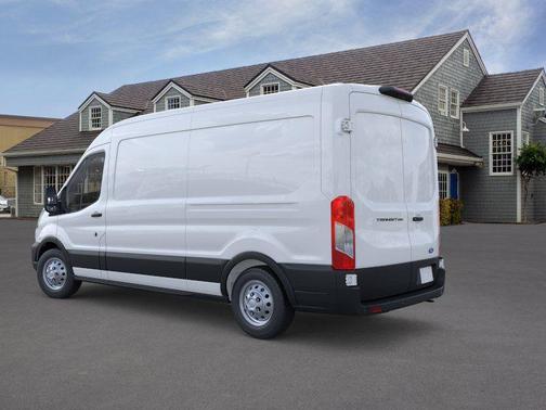 2026 Ford Transit-250 148 WB Medium Roof Cargo