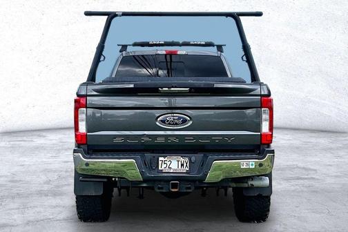 Magnetic 2017 Ford F-250 Lariat