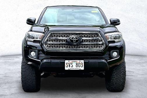 Black 2016 Toyota Tacoma SR