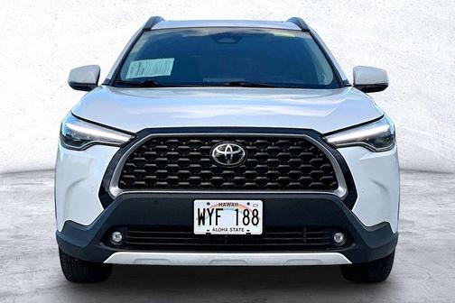White 2023 Toyota Corolla Cross XLE
