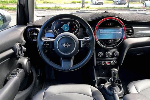 2024 MINI Hardtop Cooper