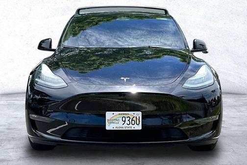 Black 2022 Tesla Model Y Long Range