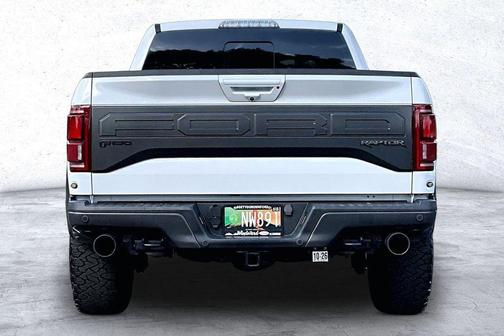 Oxford White 2018 Ford F-150 Raptor