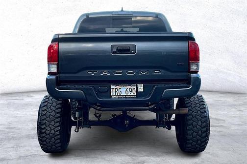 2017 Toyota Tacoma SR5