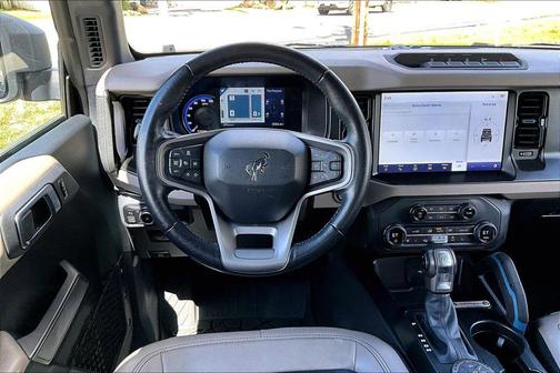Shadow Black 2023 Ford Bronco Wildtrak
