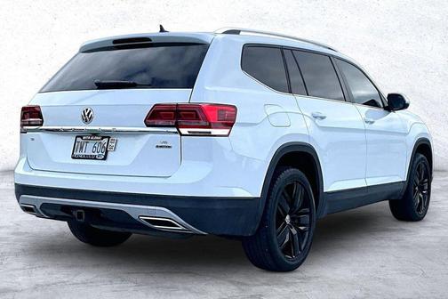 Pure White 2019 Volkswagen Atlas 3.6L SE w/Technology