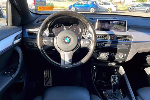 Alpine White 2022 BMW X1 sDrive28i