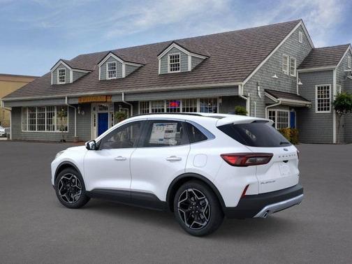 2026 Ford Escape Platinum