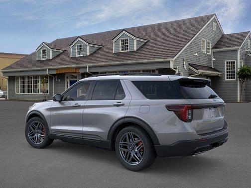 Gray Metallic 2026 Ford Explorer ST-Line