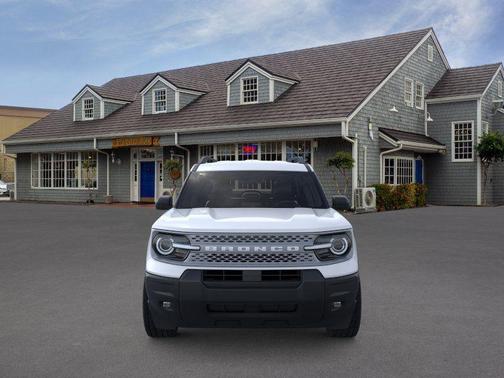Oxford White 2026 Ford Bronco Sport Big Bend