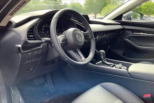 2025 Mazda Mazda3 FWD w/Preferred Package