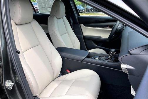 2025 Mazda Mazda3 FWD w/Preferred Package