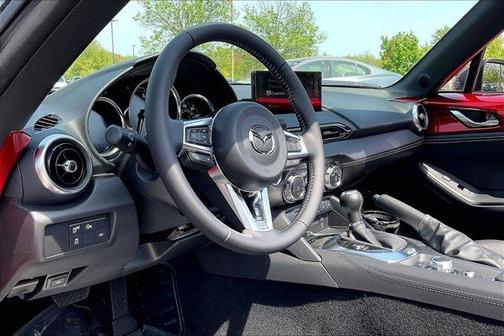 Soul Red Crystal Metallic 2026 Mazda MX-5 Miata GRAND TOURING