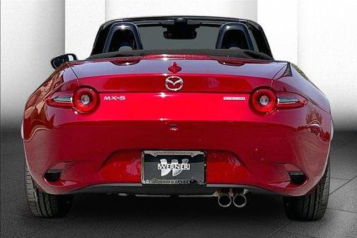 Soul Red Crystal Metallic 2026 Mazda MX-5 Miata GRAND TOURING