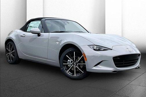 Aero Gray Metallic 2026 Mazda MX-5 Miata Grand Touring Convertible