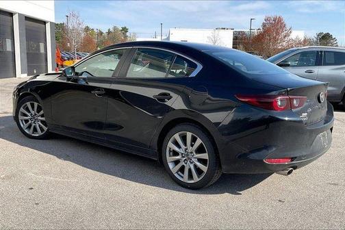 Jet Black Mica 2023 Mazda Mazda3 FWD w/Select Package