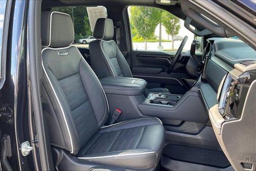 2025 GMC Sierra 2500 AT4X