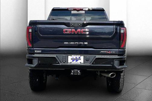 2025 GMC Sierra 2500 AT4X