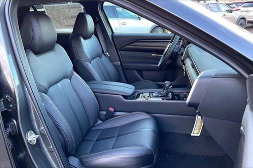 2026 Mazda CX-50 Premium