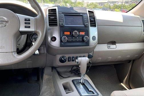 2015 Nissan Frontier SL