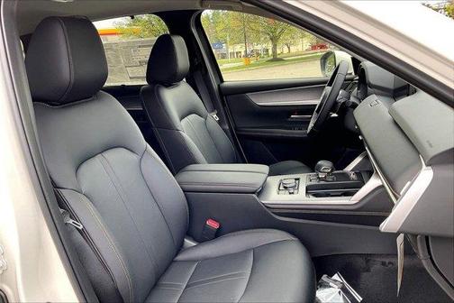 Rhodium White Premium 2026 Mazda CX-90 3.3 Turbo Preferred