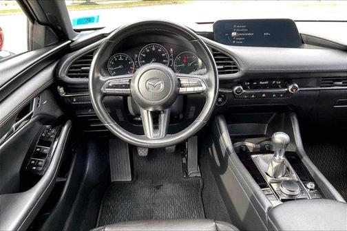2022 Mazda Mazda3 FWD w/Premium Package