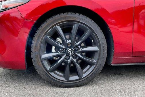 2022 Mazda Mazda3 FWD w/Premium Package