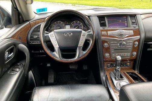 2017 INFINITI QX80 Base