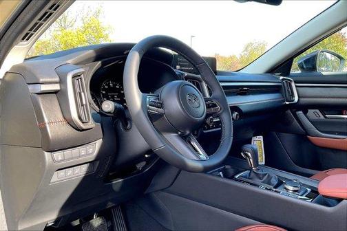 2025 Mazda CX-50 2.5 Turbo Meridian Edition
