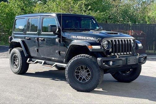 Black Clearcoat 2022 Jeep Wrangler Unlimited Rubicon 392