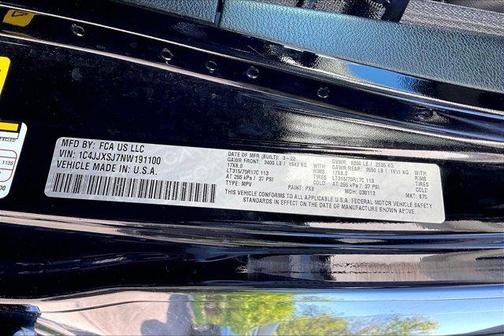 Black Clearcoat 2022 Jeep Wrangler Unlimited Rubicon 392