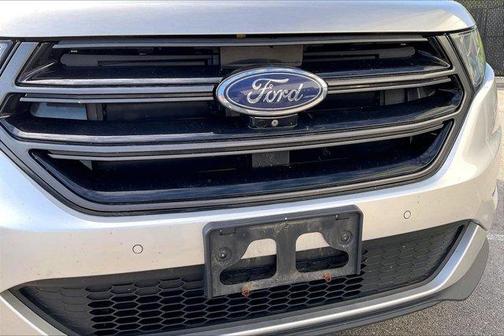 2017 Ford Edge Sport