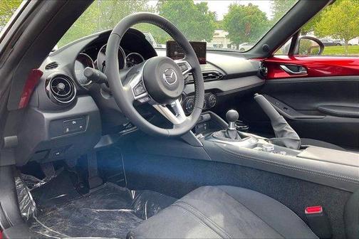 Soul Red Crystal Metallic 2026 Mazda MX-5 Miata