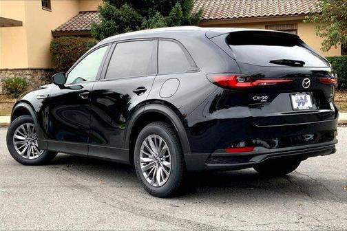 2025 Mazda CX-90 SE