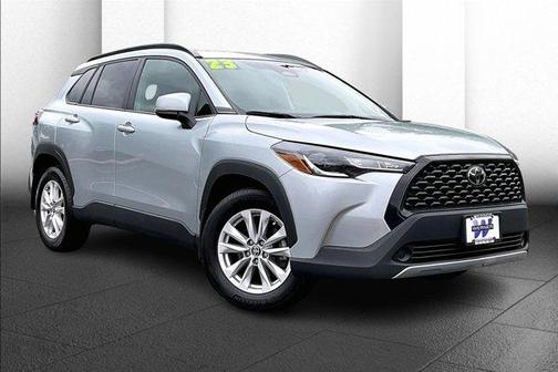2023 Toyota Corolla Cross LE