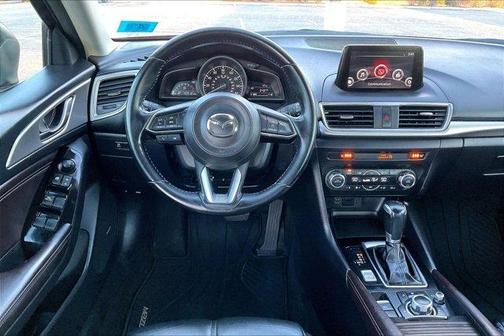 2018 Mazda Mazda3 Touring