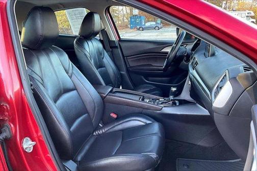 2018 Mazda Mazda3 Touring