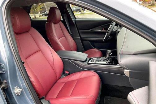 2025 Mazda CX-30 2.5 S Carbon Edition