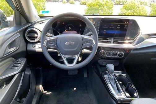 Mosaic Black Metallic 2024 Chevrolet Trax ACTIV