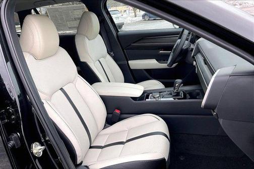 2026 Mazda CX-50 Premium