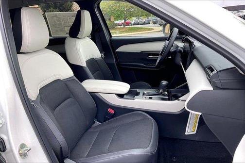 Rhodium White Metallic 2026 Mazda CX-5 Preferred
