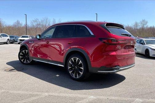 2024 Mazda CX-90 PHEV Premium Plus