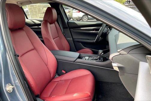 2025 Mazda Mazda3 2.5 S Carbon Edition