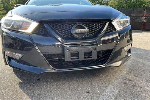 Black 2018 Nissan Maxima 3.5 SV