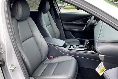 2025 Mazda CX-30 Select