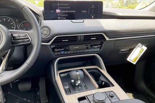 Rhodium White Premium 2026 Mazda CX-90 3.3 Turbo Preferred
