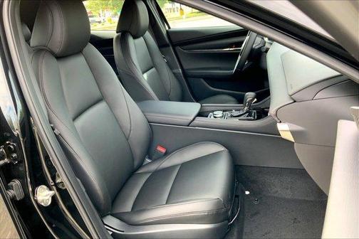 2025 Mazda Mazda3 FWD w/Preferred Package