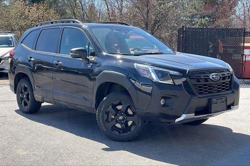 Crystal Black Silica 2024 Subaru Forester Wilderness