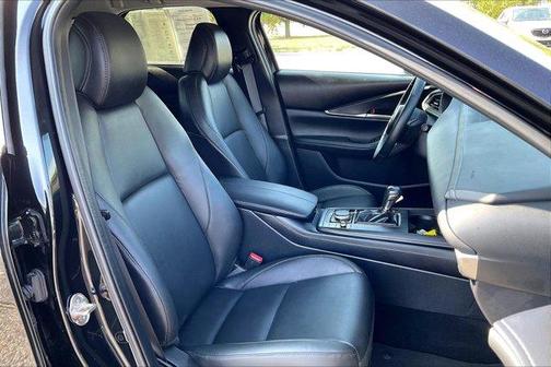 2022 Mazda CX-30 2.5 S Select Package