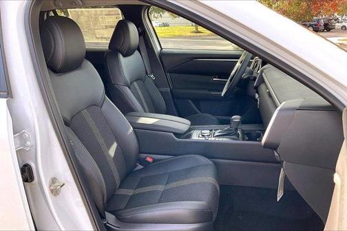 2025 Mazda CX-50 Hybrid Preferred Package